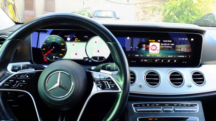Mercedes-Benz E 220 d 9G-TRONIC Avantgarde