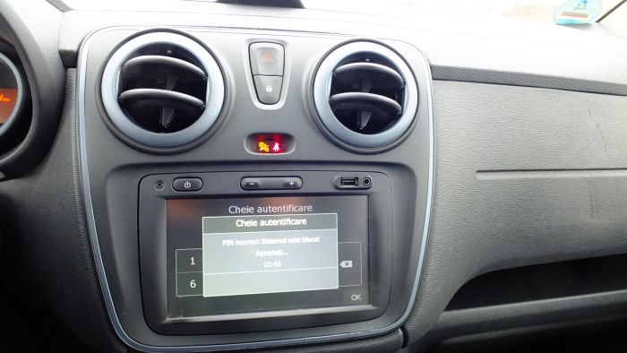 Dacia Lodgy TCe 115 Stepway Utilizat · 2016