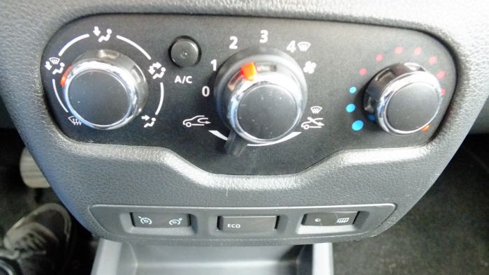 Dacia Lodgy TCe 115 Stepway Utilizat · 2016