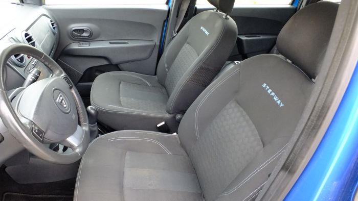 Dacia Lodgy TCe 115 Stepway Utilizat · 2016