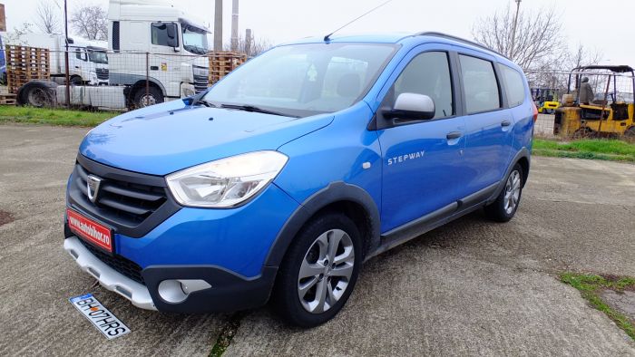 Dacia Lodgy TCe 115 Stepway Utilizat · 2016