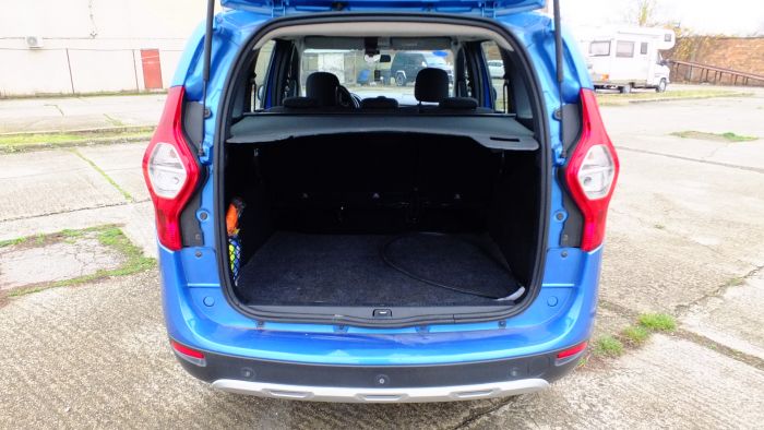 Dacia Lodgy TCe 115 Stepway Utilizat · 2016