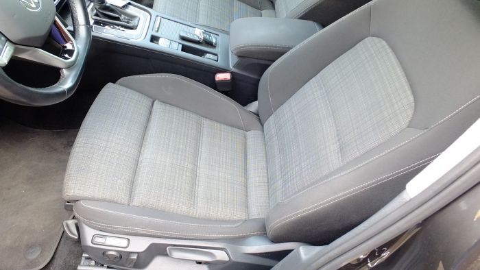 Volkswagen Passat Variant 2.0 TDI DSG Comfortline